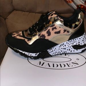 Steve Madden Cliff Animal wedge sneaker